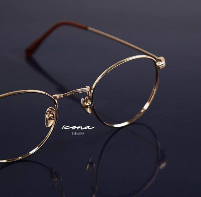 ICONA EYEWEAR