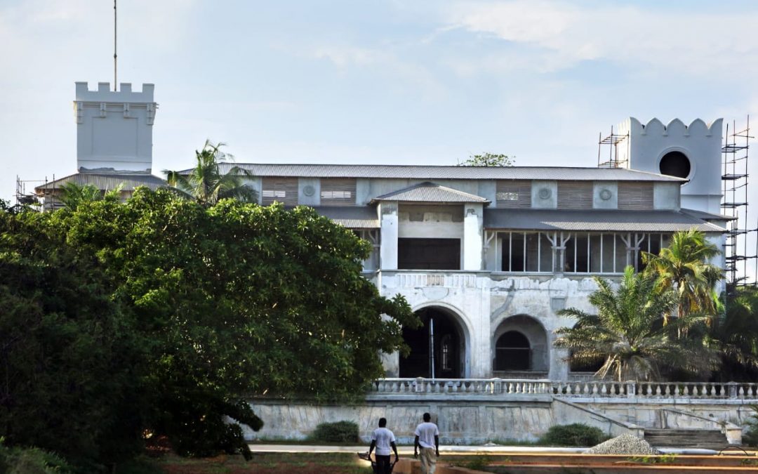 L’ARCHITECTURE DES ANCIENS BATIMENTS DE LOME